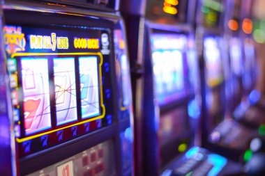 poker juego Los fundamentos de las apuestas en deportes electrónicos en poker juego